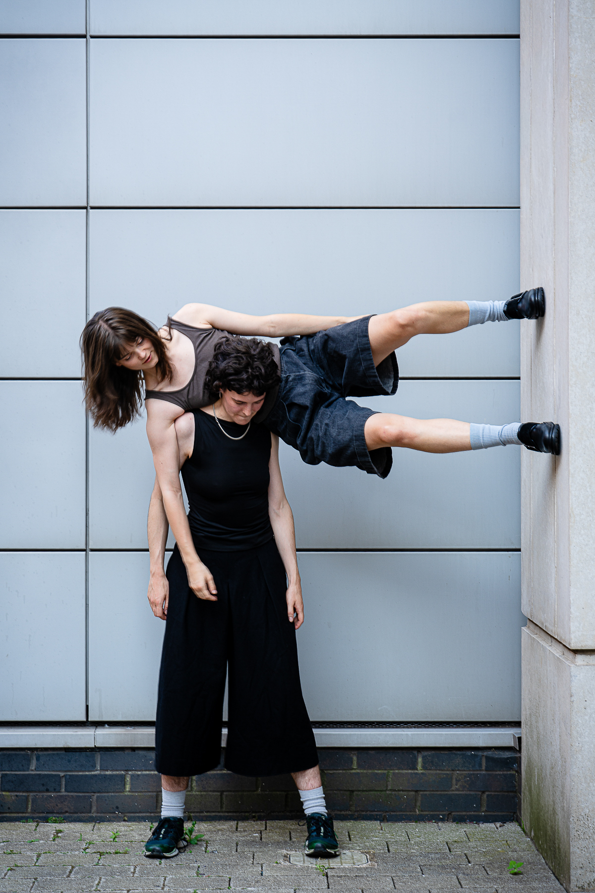  Sarah 'Riz' Golden & Maya Marsh | Dancers 